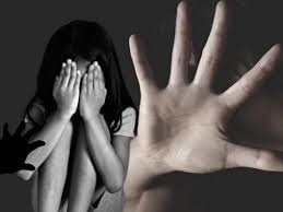 NATIONAL : सोशल मीडिया पर दोस्ती, न्यू ईयर और माउंट आबू में पार्टी… नाबालिग से रेप, तीन महीने बाद वायरल हुआ वीडियो