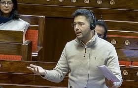 NATIONAL : राघव चड्ढा समेत AAP के 7 सांसदों ने छोड़ी पार्टी, भड़के संजय सिंह; बोले-‘पंजाब में शुरू हुआ ऑपरेशन लोटस’