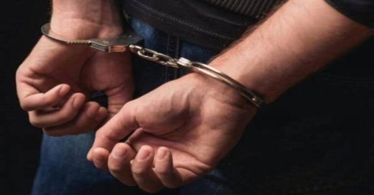 Jharkhand News : रांची में महिला और उसकी बेटी के चेहरे पर कालिख पोतने के मामले में तीन लोग गिरफ्तार