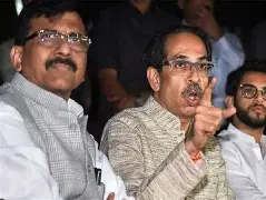 NATIONAL : संजय राउत की मीटिंग में पहुंचे सिर्फ 3 सांसद, 6 बागियों को कारण बताओ नोटिस