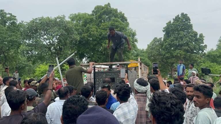 NATIONAL : भालू के हमले में कांकेर में भाई-बहन की मौत, तीसरे की हालत गंभीर